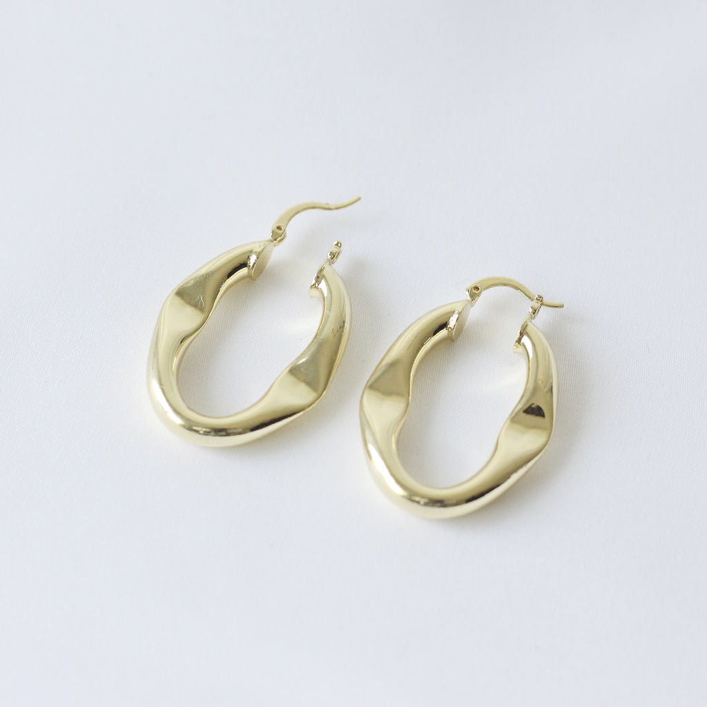 Aretes de Aro Irregulares Dorados